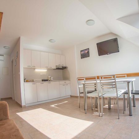 Apartment Smon Краньска Гора Номер фото